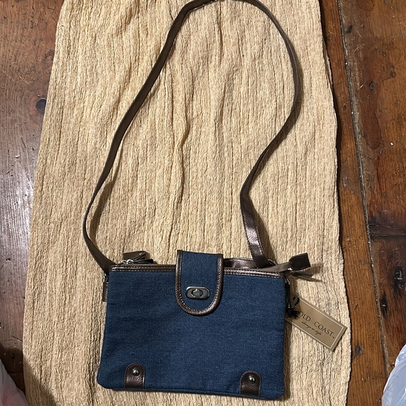 NWT Gold Coast Crossbody Purse Adjustable Strap Shoulder Bag Denim Silver hobo - Picture 2 of 11